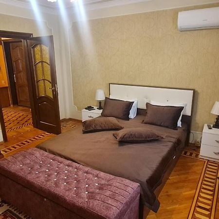 Gold Wall Apartment Baku Exterior foto